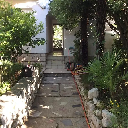 Oliva Mediterranean Garden,paradise 公寓 洛帕